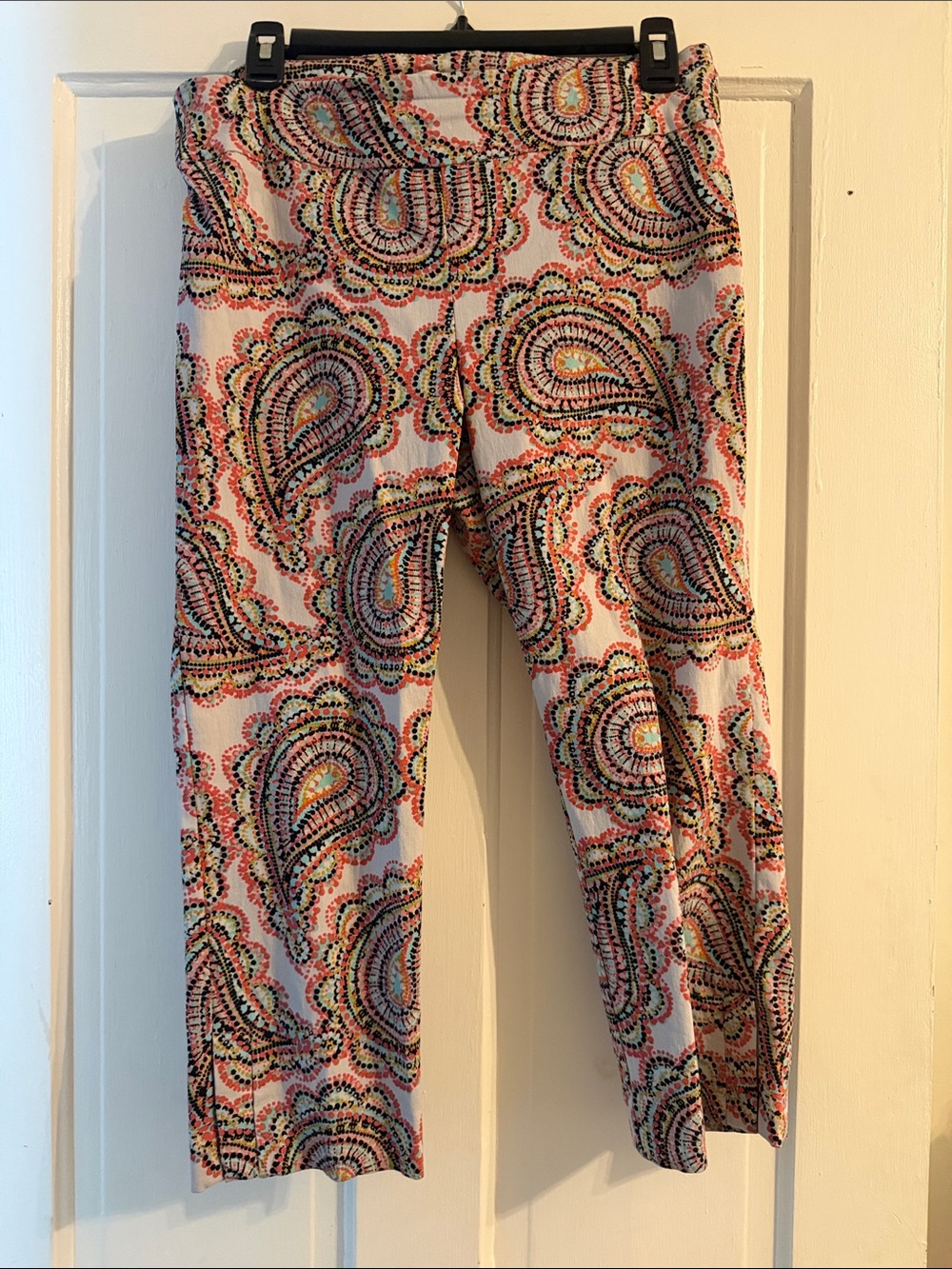 Van Heusen Stretch Extendible Paisley Pull-On Stretch Capri Pants